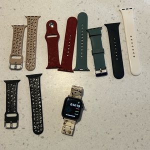 Apple Watch SE w/GPS (1st generation)